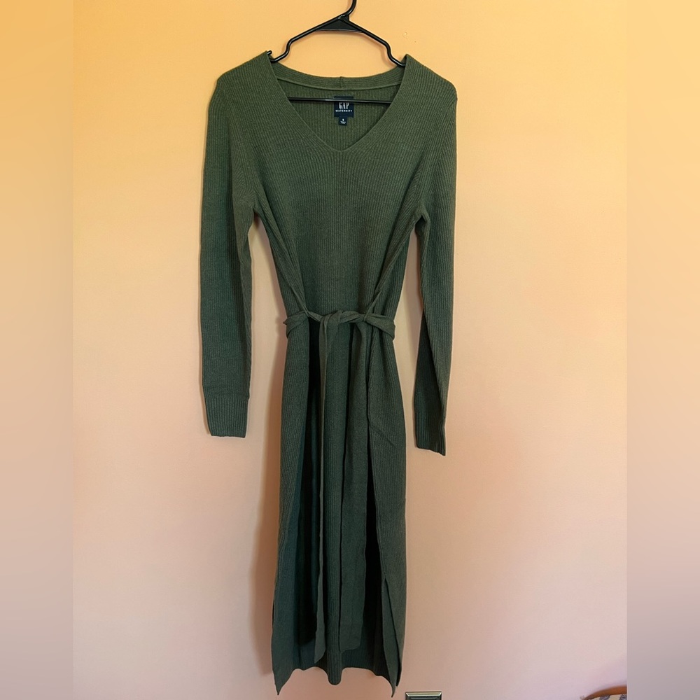 GAP MATERNITY green sweater dress